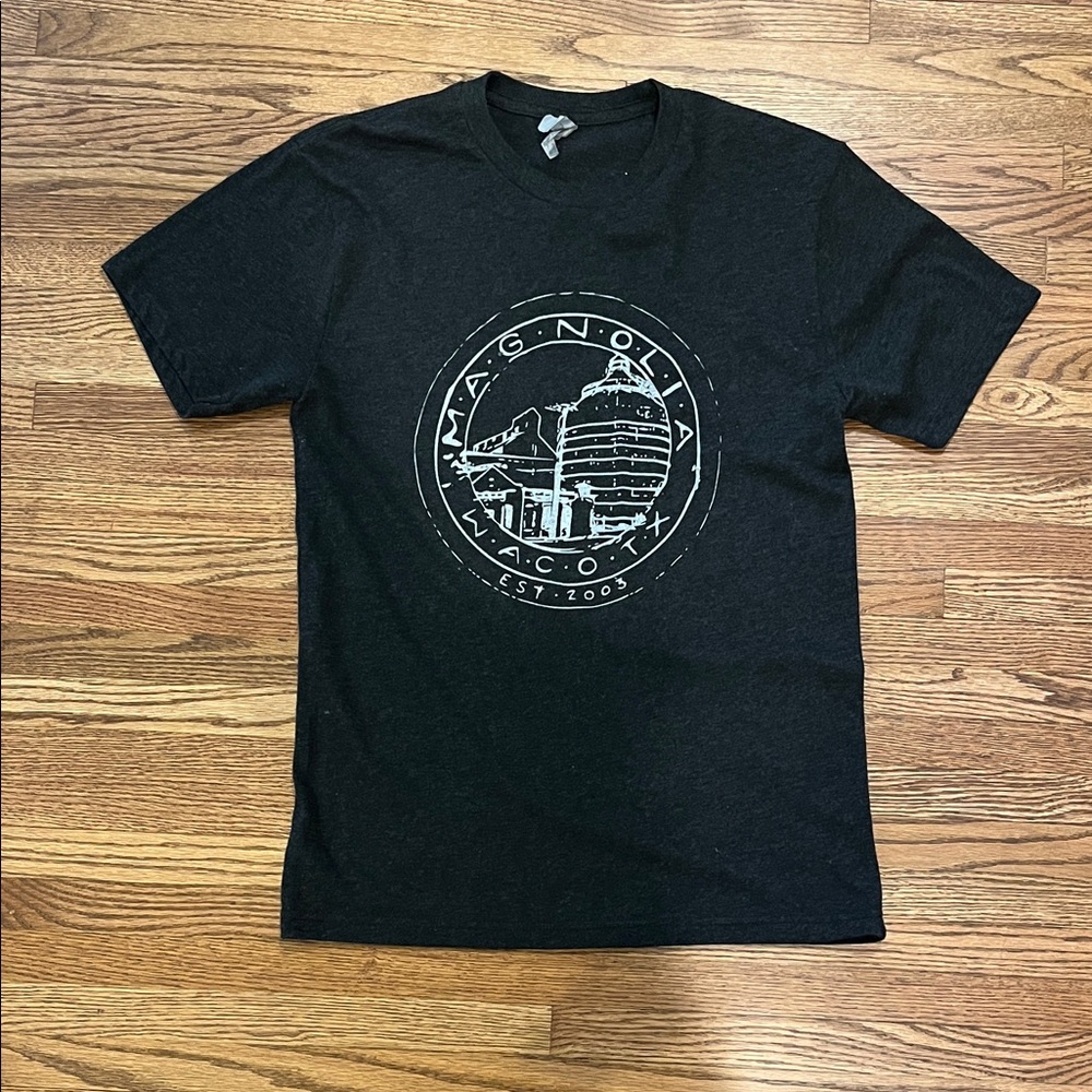 Magnolia Dark Grey Graphic T-Shirt
